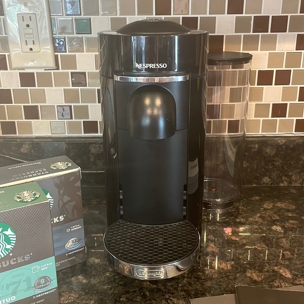Nespresso Vertuo Plus Coffee Maker